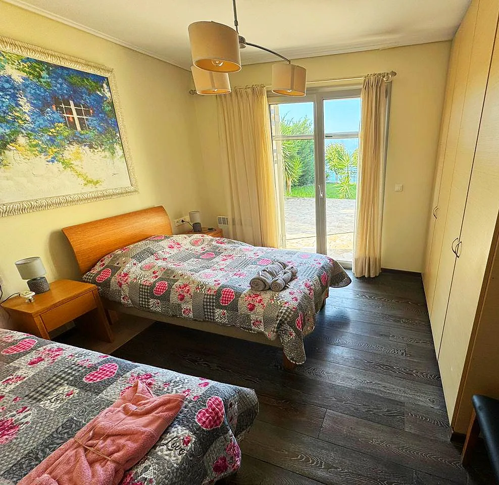 Van Gogh Apartment - Photo 12
