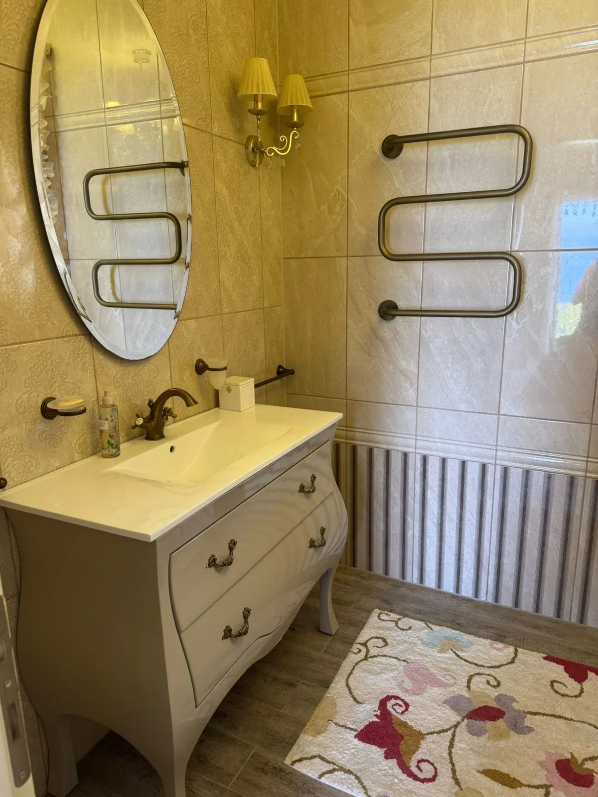 Renoir Lux Apartment - Photo 25